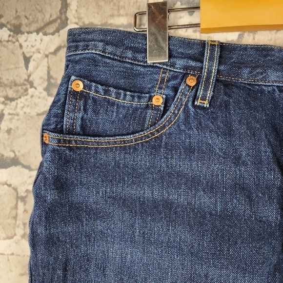 Levi's 501 Shorts Cutoffs Button Fly Dark Wash 33W Festival Summer - Picture 4 of 11